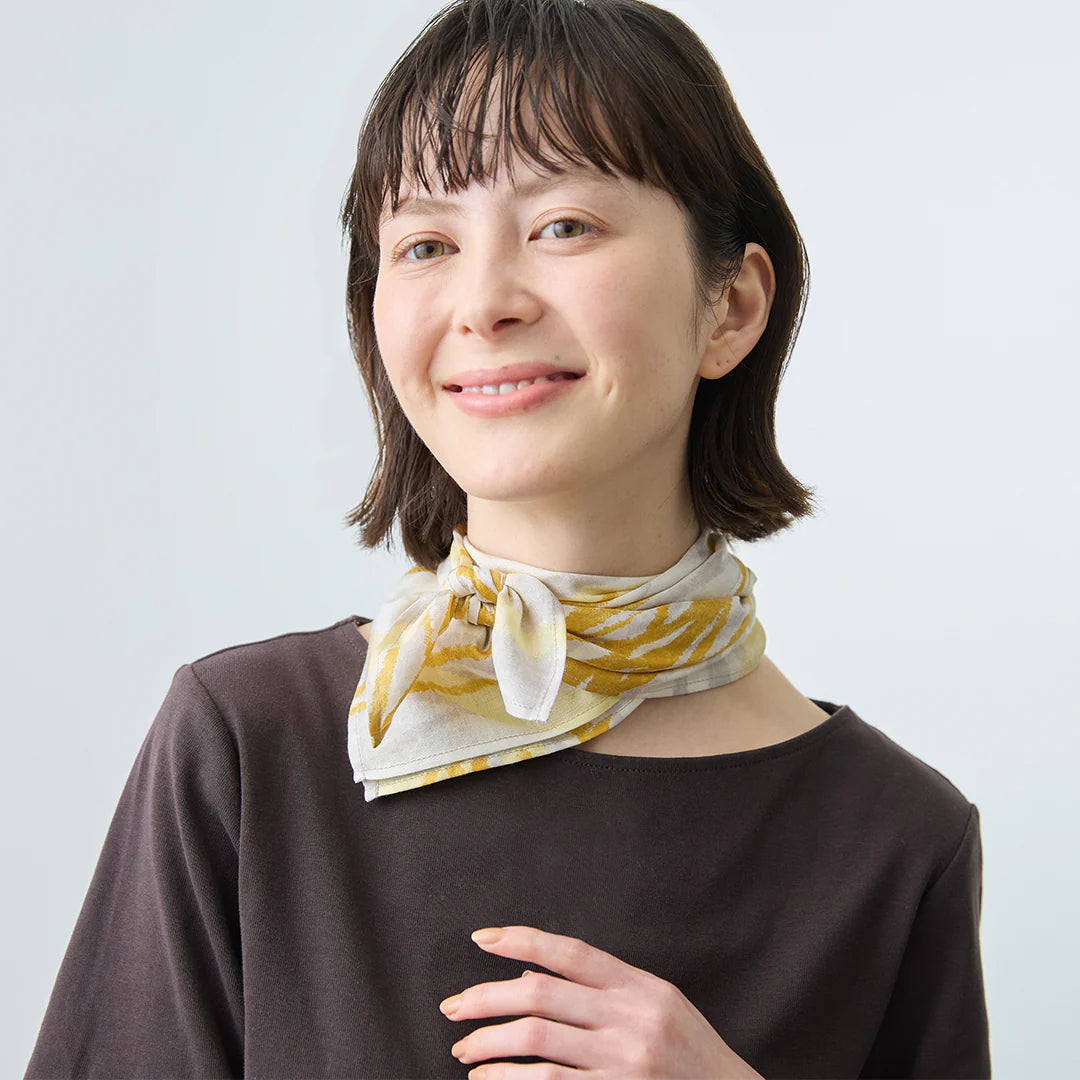 疊色絲質領巾 -風曳-