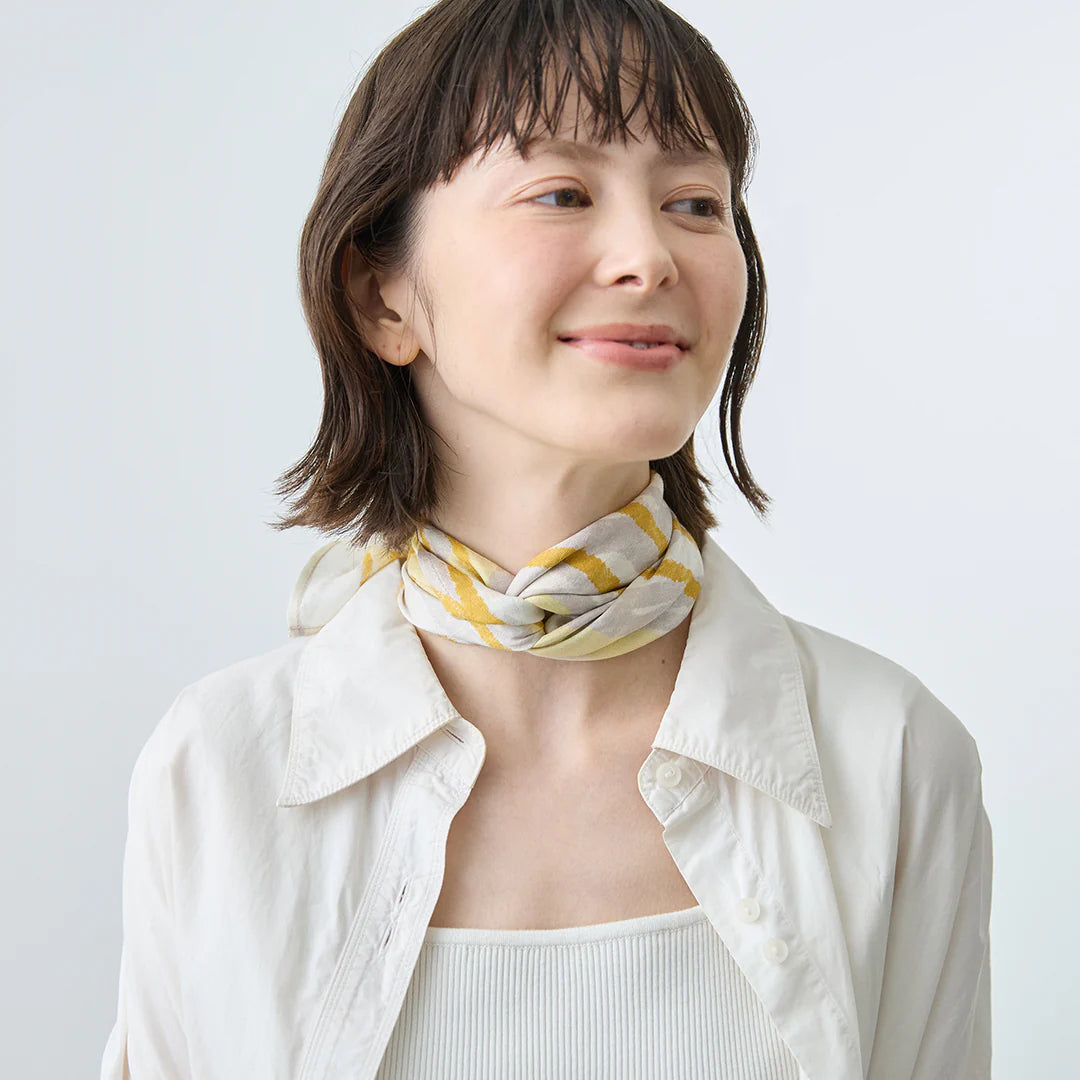 疊色絲質領巾 -風曳-